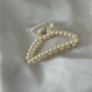 Pearl Hair Claw Clips Set (4) | Bridal, Minimal, Everyday Hair Accessories